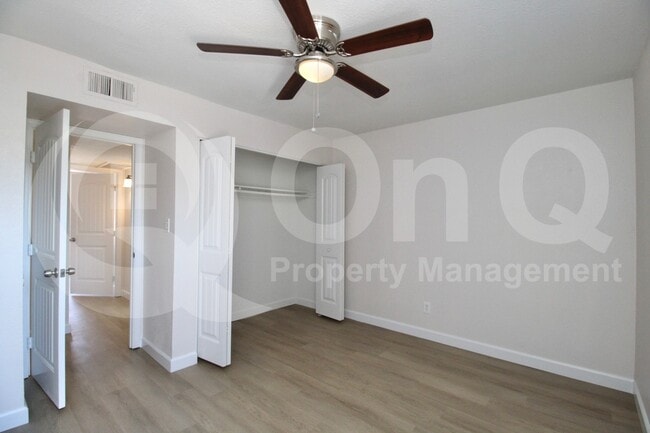 Building Photo - 27 W Inglewood St