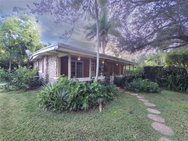 Building Photo - 730 SW 80th St