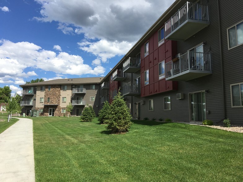 Veraway Apartments 2055 Xavier St Bismarck ND 58501 Apartment Finder