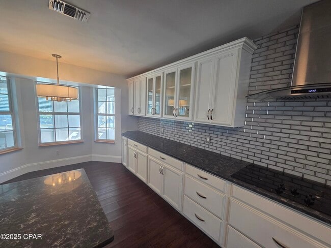 Building Photo - 1303 Sutherland Ct