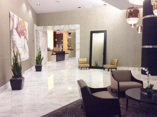 Building Photo - 1250 S Miami Ave