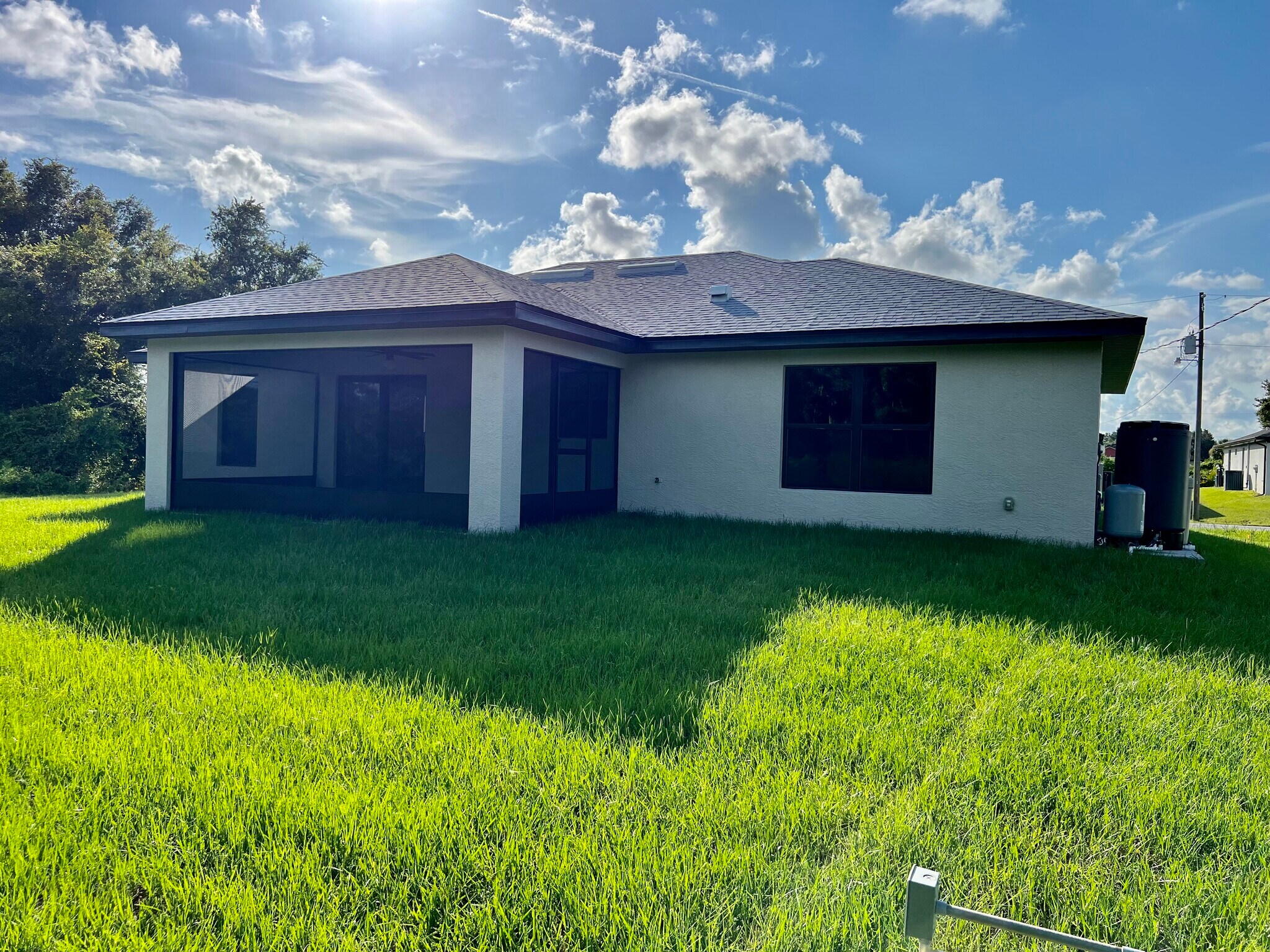 Building Photo - 2560 Trico Rd