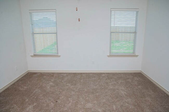 Building Photo - 1324 Bajada St