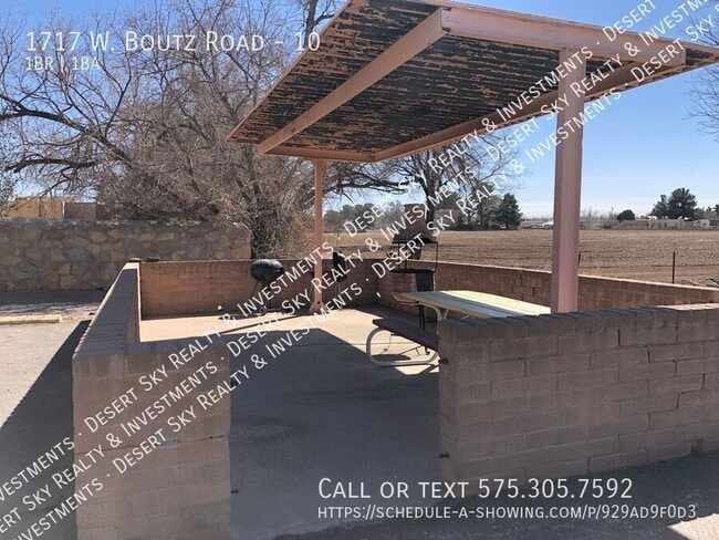 Building Photo - 1717 W Boutz Rd