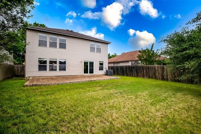 Building Photo - 2504 Byfield Dr