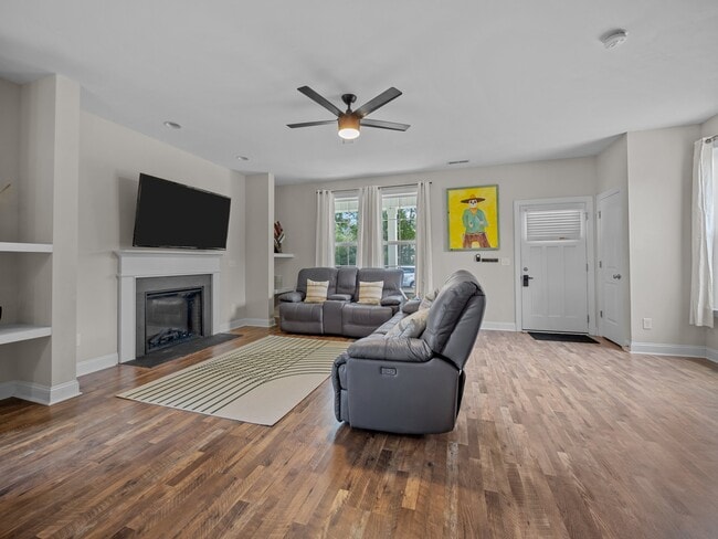 Building Photo - 4039 Hunters Trail