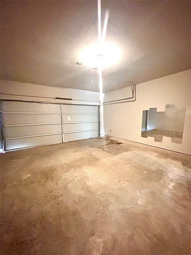 Building Photo - 22342 Clear Castle Dr