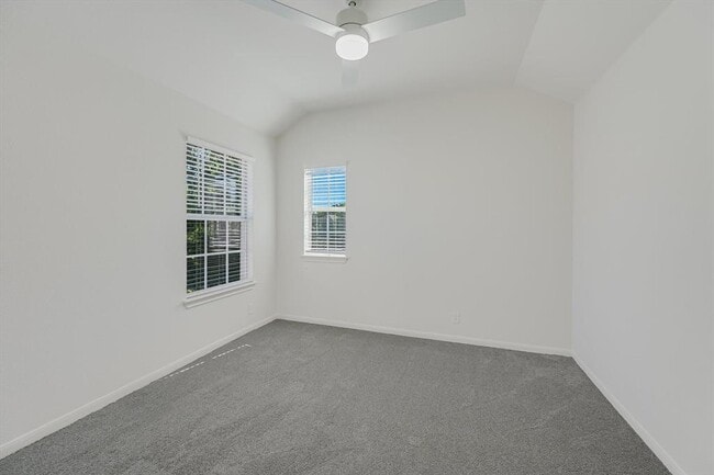 Building Photo - 9316 Bavaria Ln