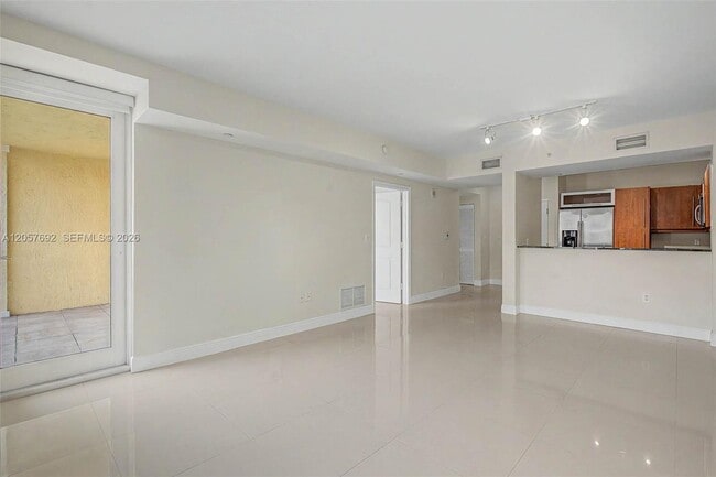 Building Photo - 7350 SW 89th St
