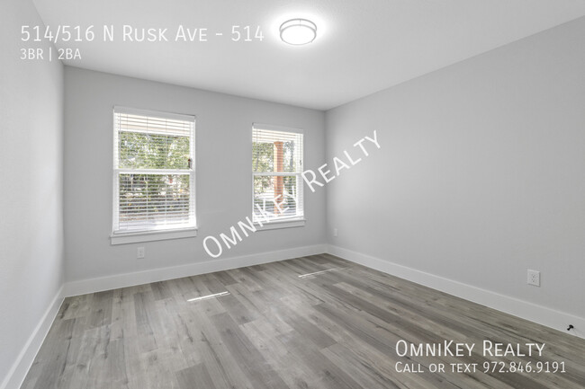 Building Photo - 514/516 N Rusk Ave-514