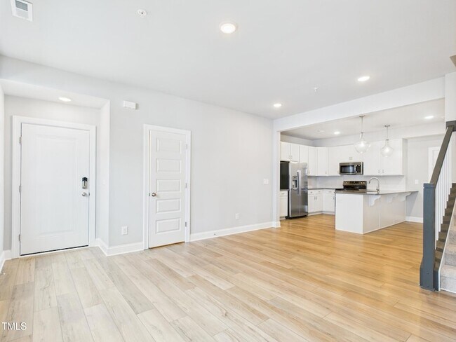 Building Photo - 1251 Shaw View Aly
