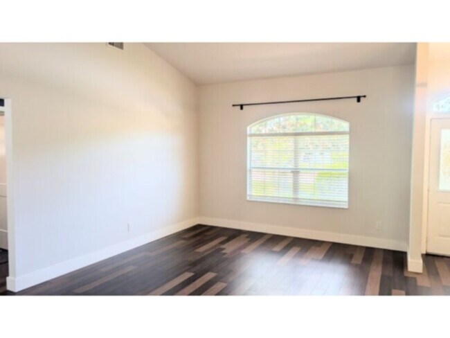 Building Photo - Pine Lakes Home with Attached In-Law Suite