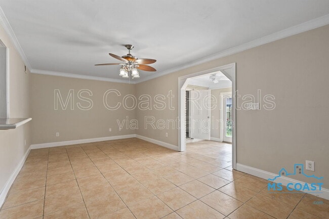 Building Photo - 387 Debuys Rd