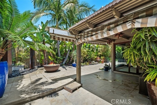 Building Photo - 16 Banyan Tree Ln