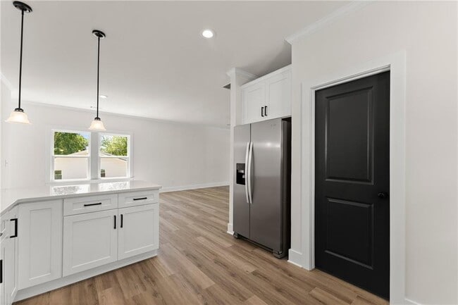 Building Photo - 5220 Chattahoochee St