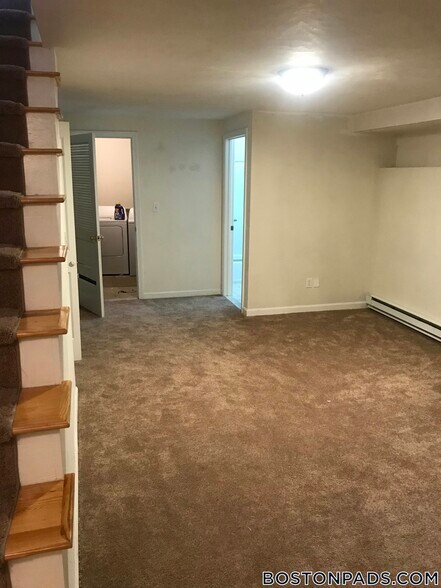 Building Photo - 6 Harleston St