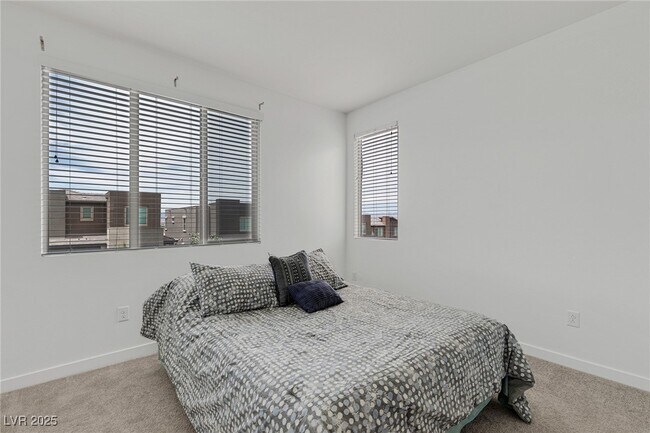 Building Photo - 2104 Havensight Ln