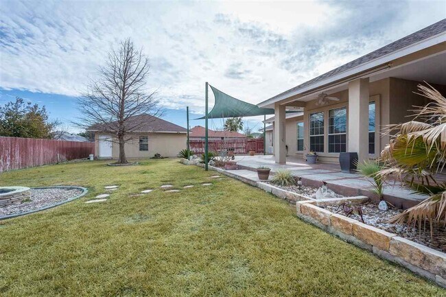 Building Photo - 309 Boulder Ridge Dr