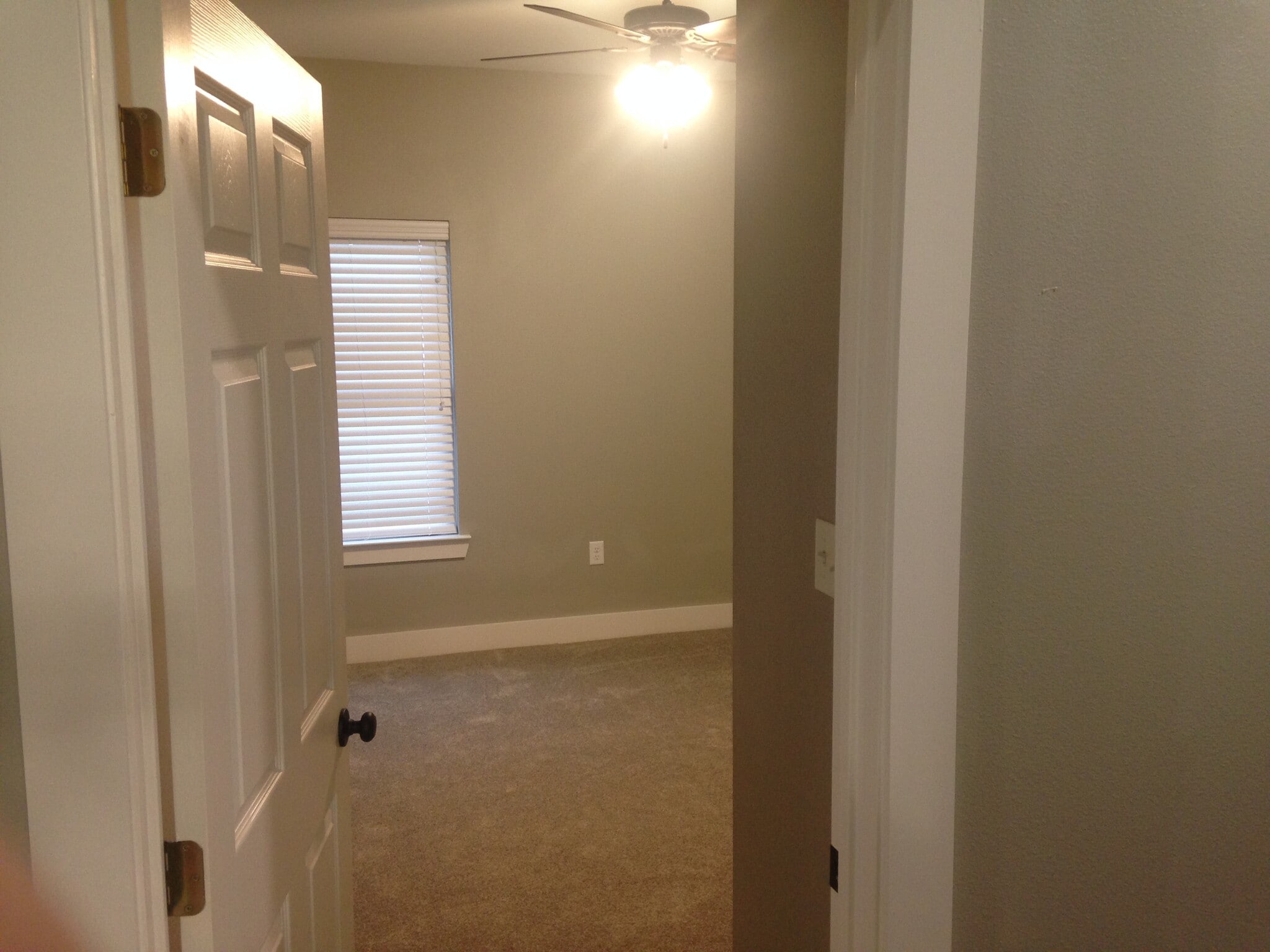 bedroom - 308 Candlewood Cir