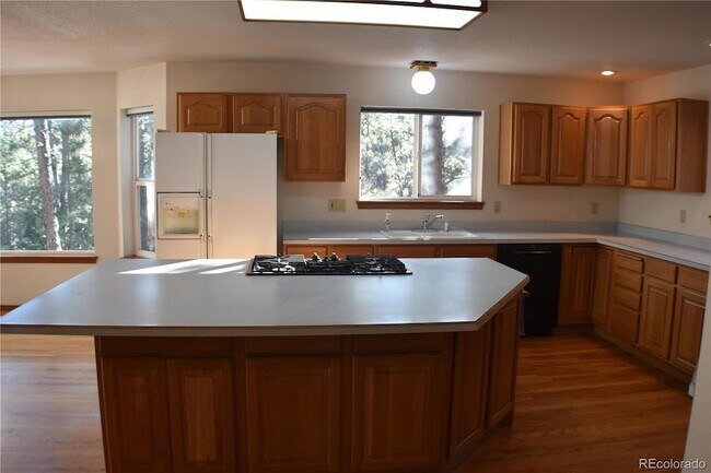 Building Photo - 14540 Rosholt Loop