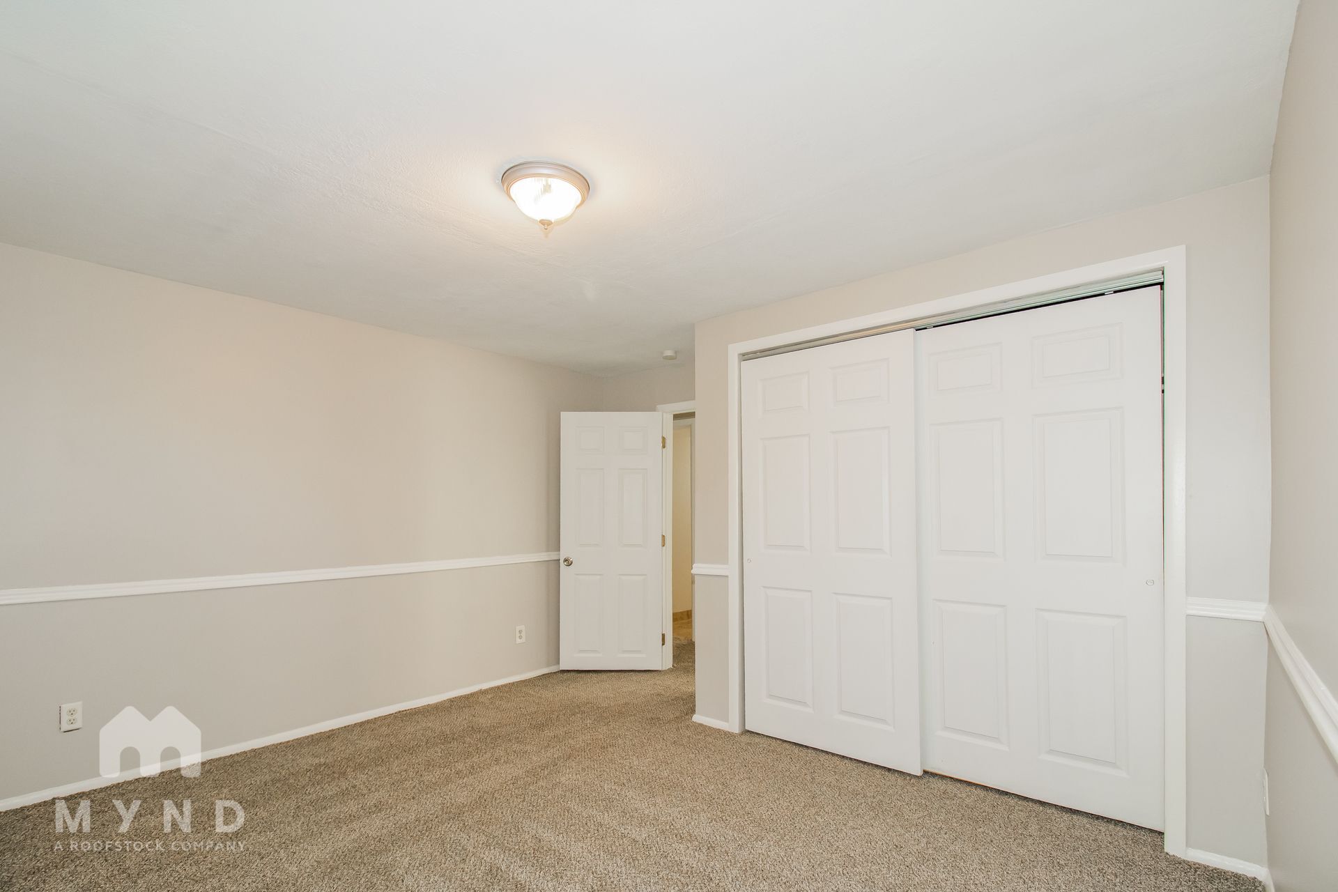 Building Photo - 9548 S 1210 E