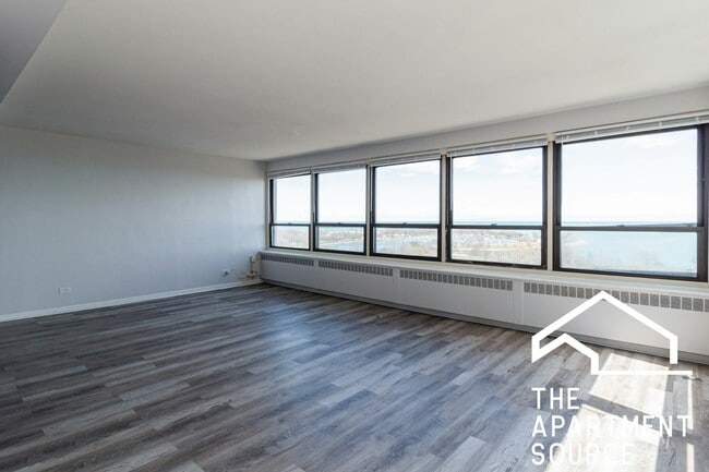Building Photo - 4181 N Marine Dr