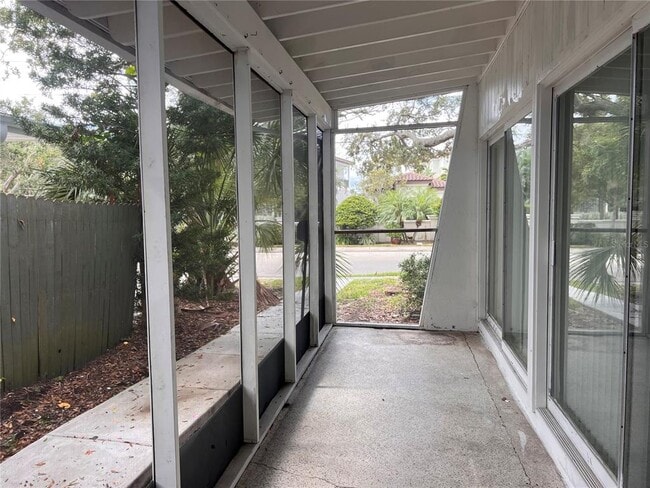 Building Photo - 535 Monterey Blvd NE