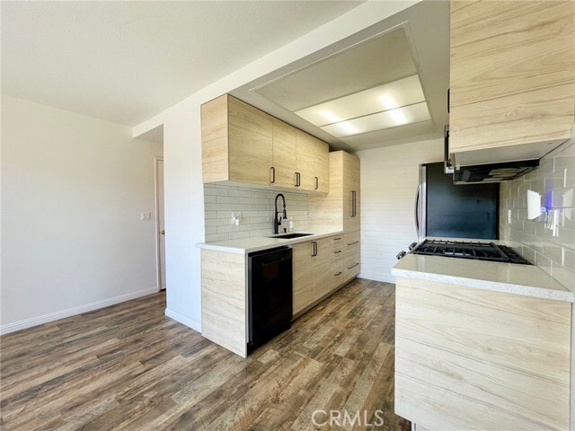 Building Photo - 1629 Sherwood Village Cir