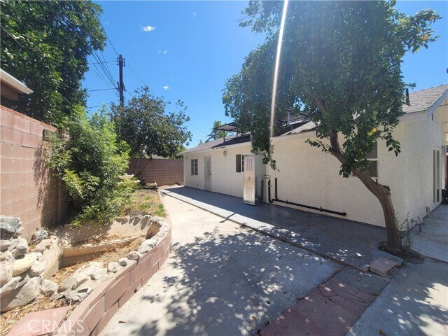 Building Photo - 21821 Arminta St