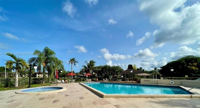 Building Photo - 8054 Camino Ct