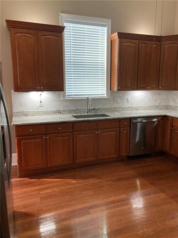 Building Photo - 700 N Alexander St