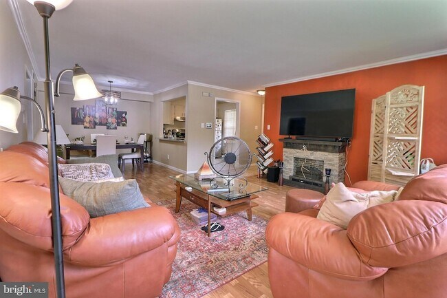 Building Photo - 1807A Sedgefield Dr