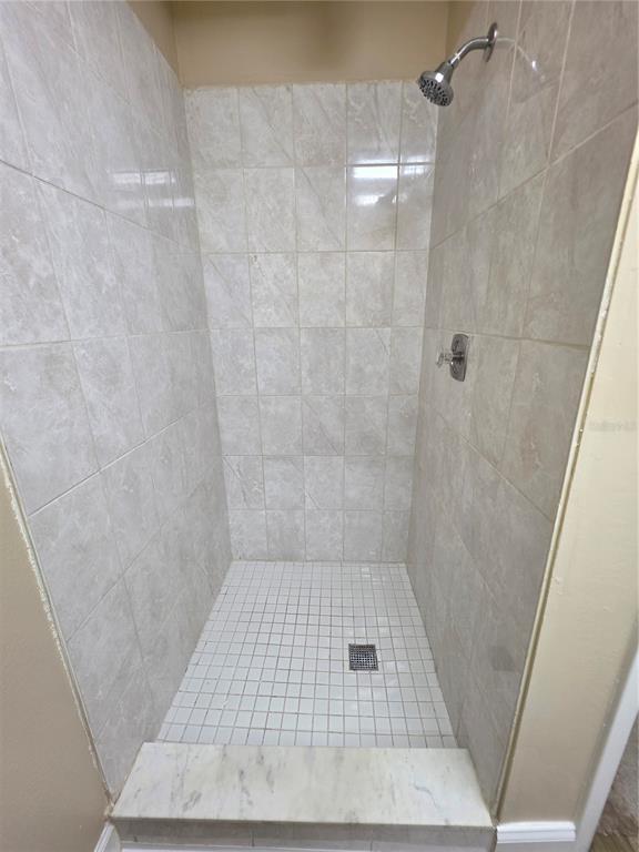Building Photo - 3300 Fox Chase Cir