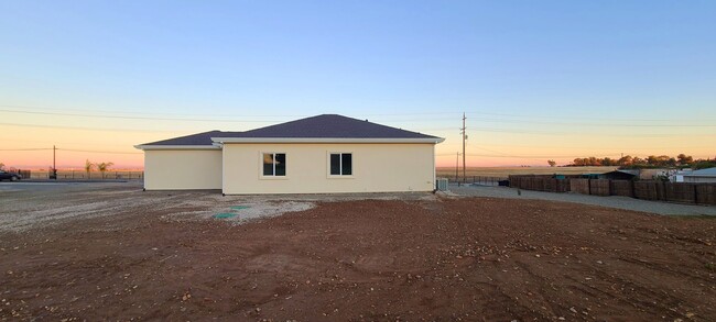 Building Photo - Gorgeous New Construction on Huge Lot!