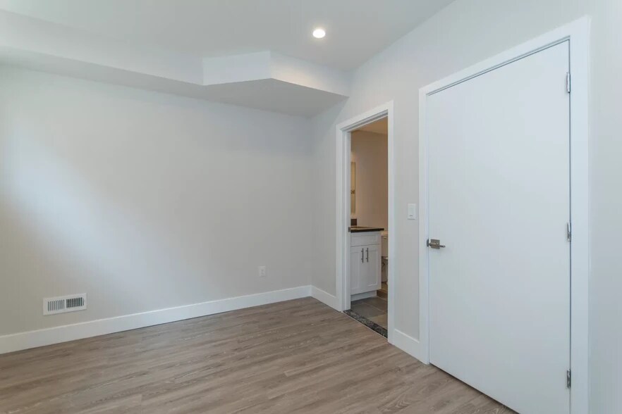 Building Photo - 4113 Brandywine St