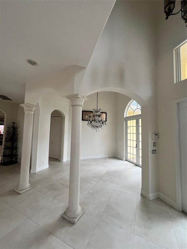 Building Photo - 6301 SW 58th Ct