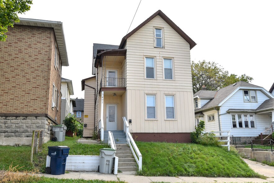 Building Photo - 3407 W Pierce St