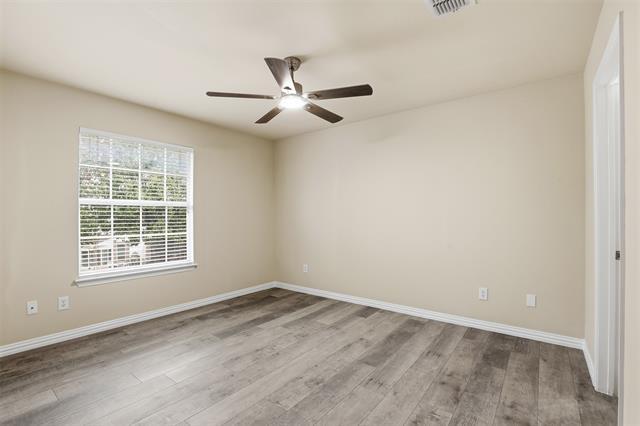 Building Photo - 1956 N Port Ct