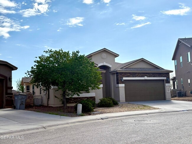Building Photo - 1409 Kimsha Dr