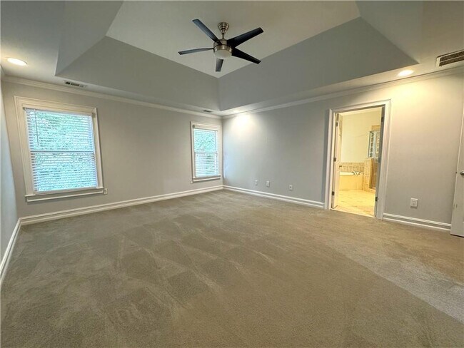 Building Photo - 871 Lenox Ct NE
