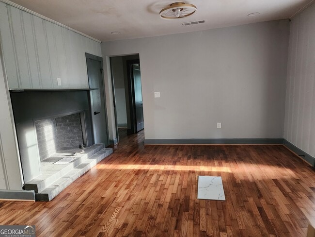 Building Photo - 1285 Dallas Hwy