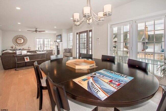 Building Photo - 8510 Fulton Ave