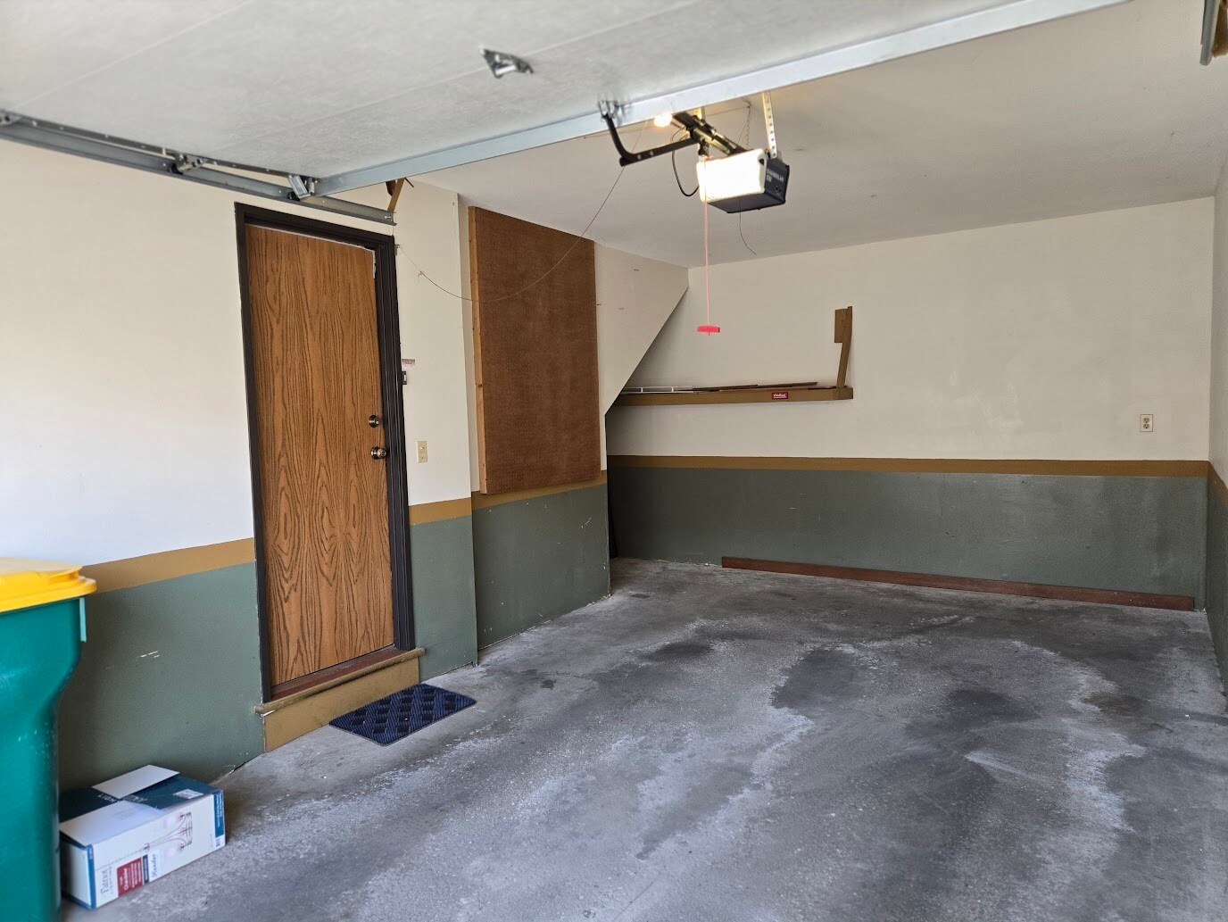 Garage - W177N9731 Riversbend Cir E