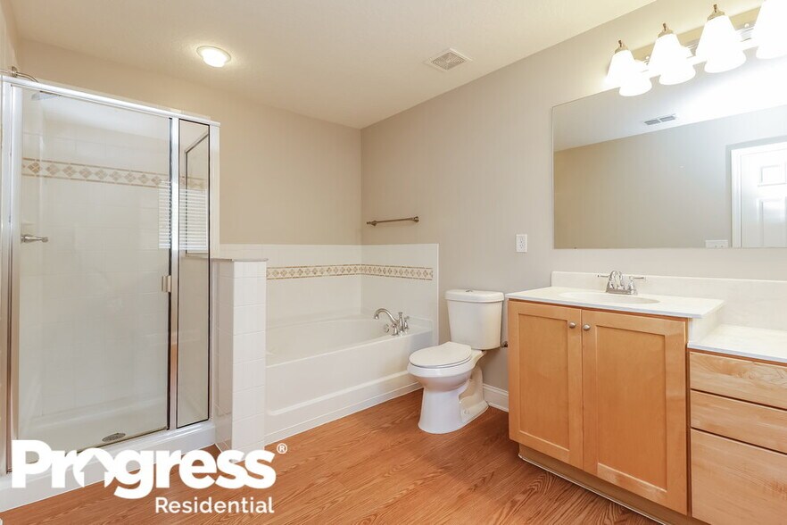 Building Photo - 18906 Parapet Pl