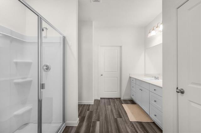 Building Photo - 4916 Knob Dr