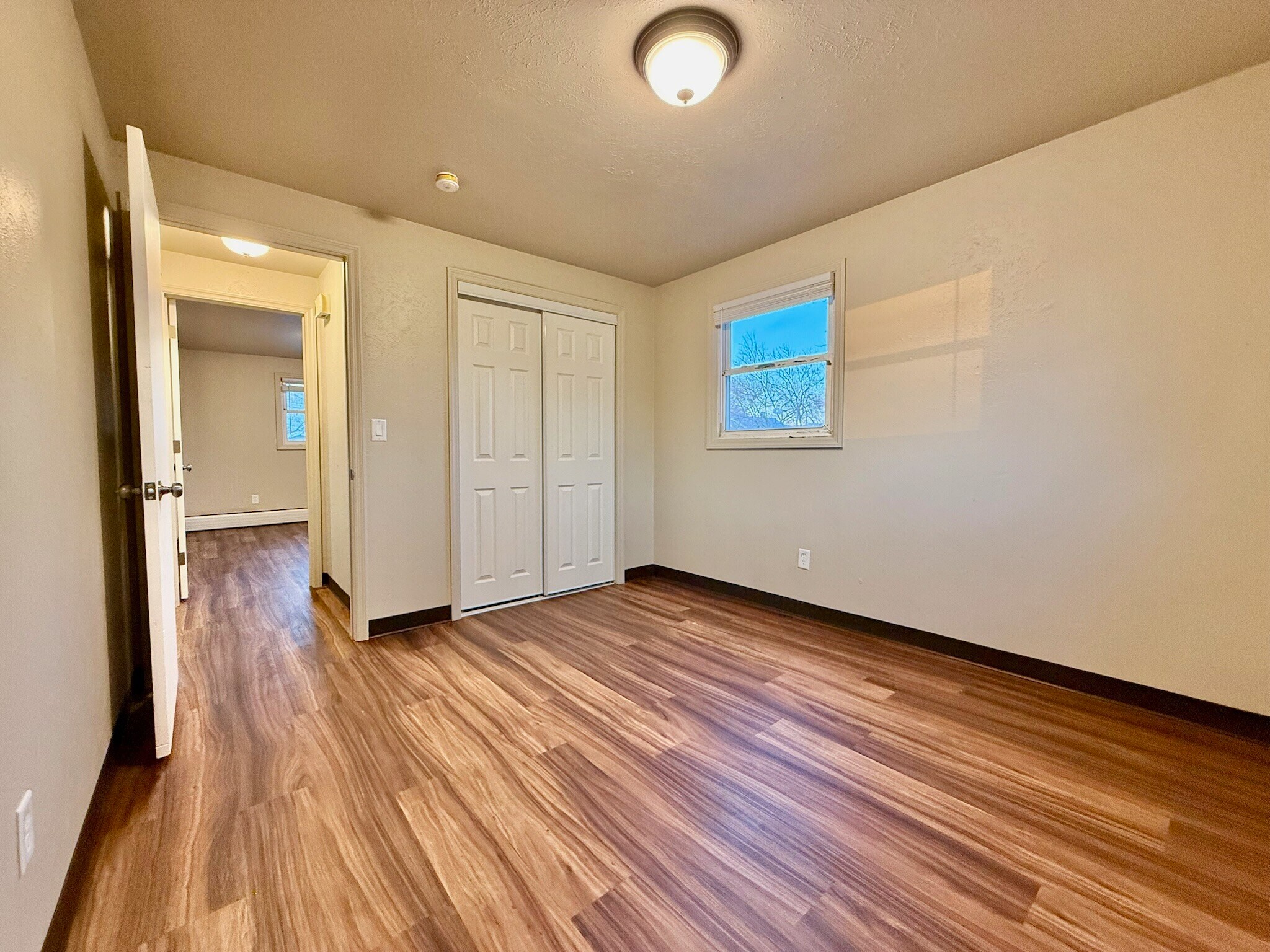 Building Photo - 420 N Norwood Ave