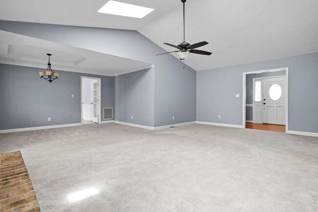 Building Photo - 1608 Piney Creek Pl