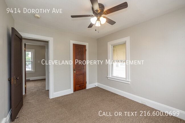 Building Photo - 9414 Dorothy Ave