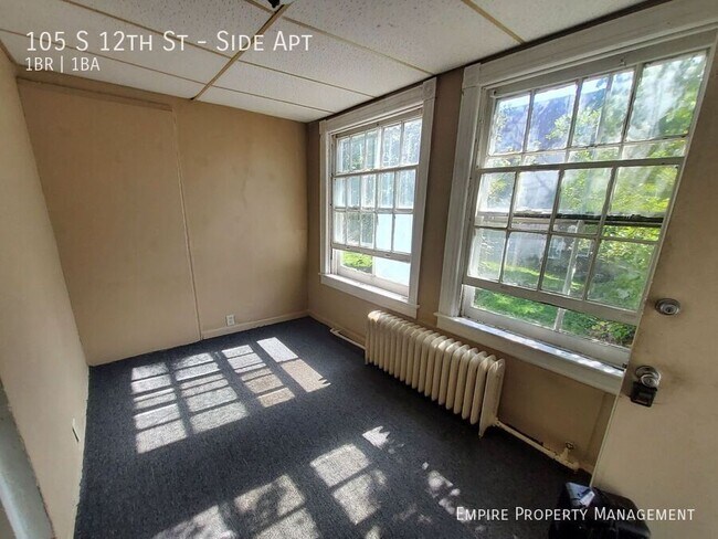 Building Photo - 105 S 12th St