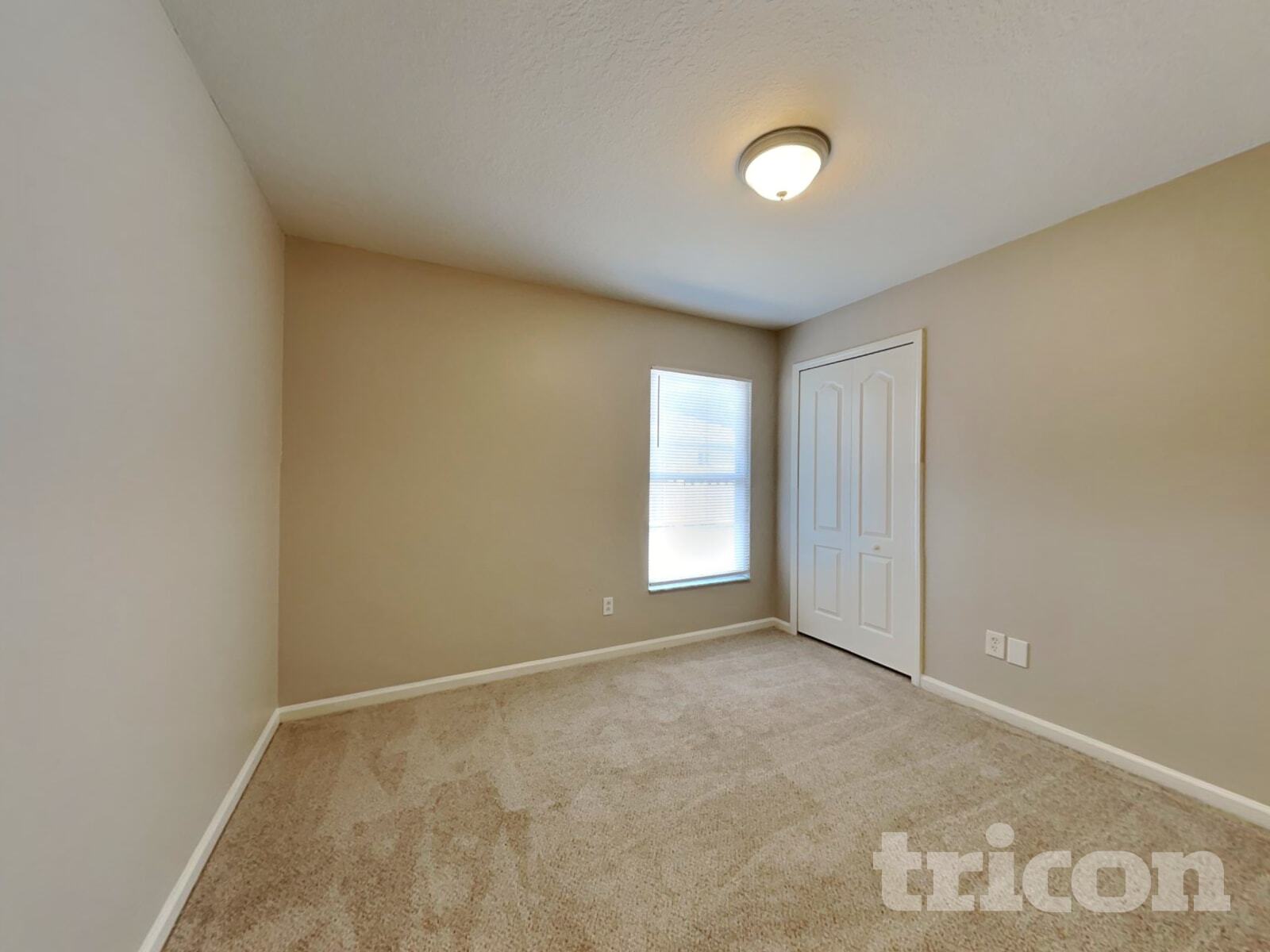 Building Photo - 12420 Tree Pointe Ct